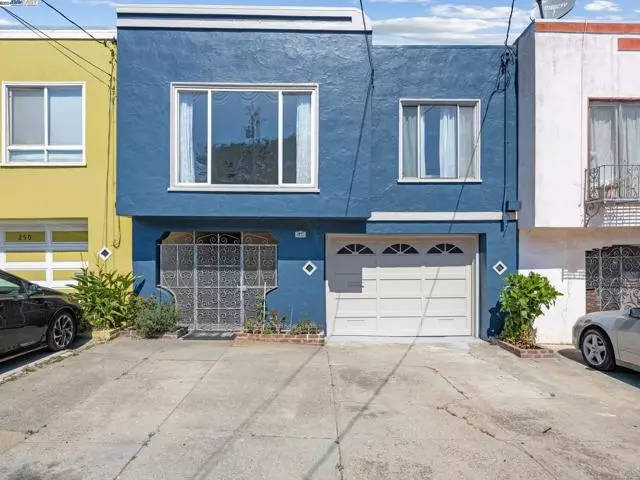 246 Santos St, San Francisco, CA 94134