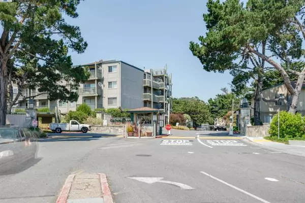 Daly City, CA,374 Imperial Way