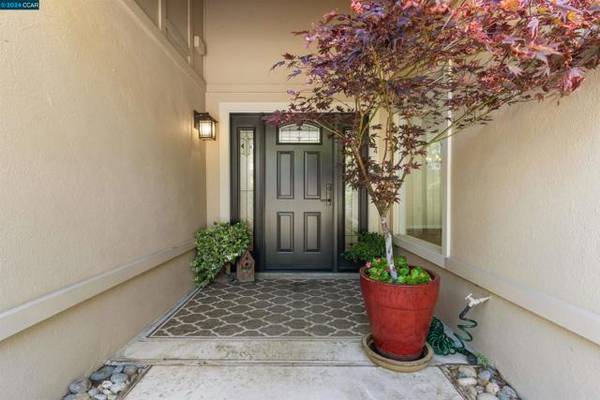 1517 Rockledge Ln, Walnut Creek, CA 94595