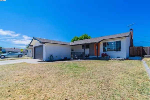 Fremont, CA 94538,5642 Don Ct