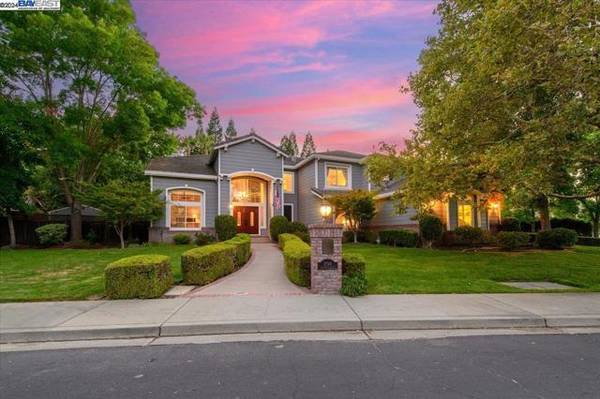 2769 Lylewood Dr, Pleasanton, CA 94588