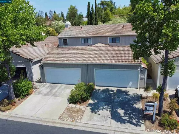 Hercules, CA 94547,5 Arete Ct