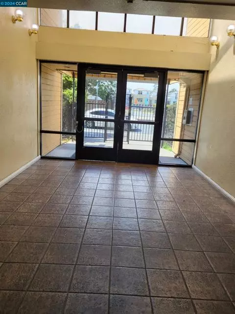 San Pablo, CA 94806,13700 San Pablo ave