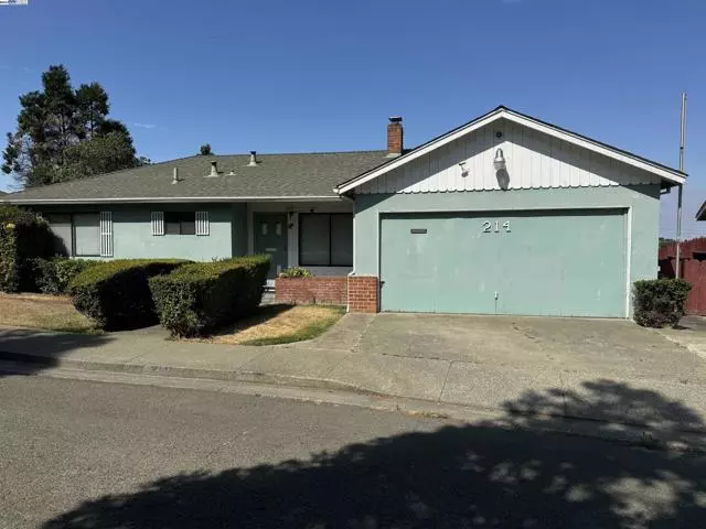 214 Navone St, Vallejo, CA 94591