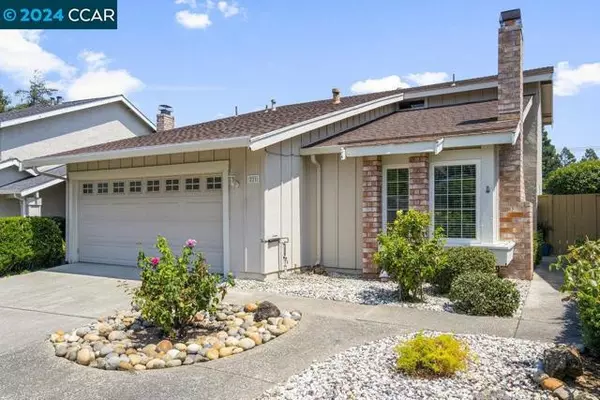 Martinez, CA 94553,221 RIVERWOOD CIRCLE