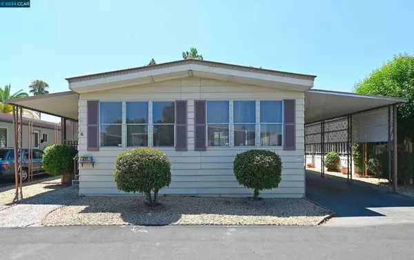 211 Kona Cir, Pittsburg, CA 94565