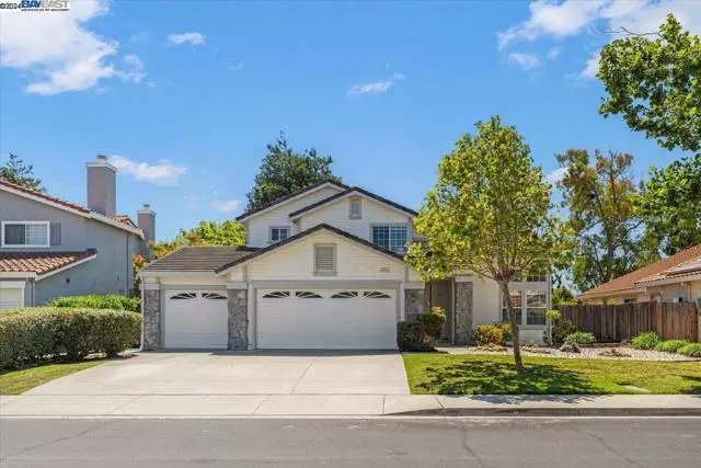 4472 Pomponi St, Union City, CA 94587