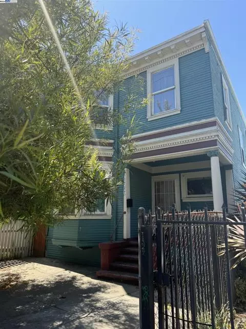 Oakland, CA 94607,1727 9Th St