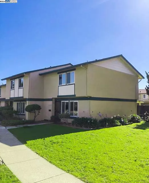 Hayward, CA 94545,27372 Marigold Ct