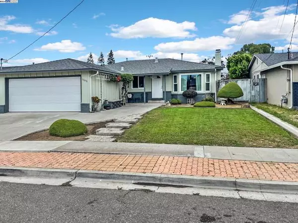 Hayward, CA 94544,27096 Lemay Way