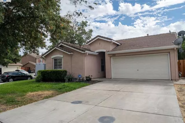 1354 Dolores Ln, Tracy, CA 95376