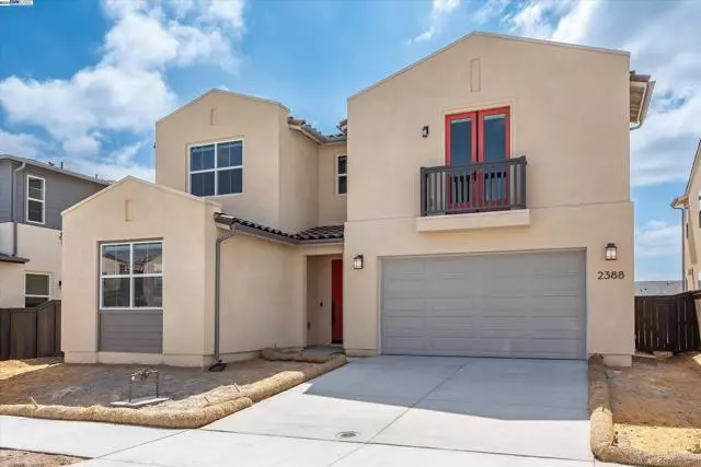 Chula Vista, CA 91913,2388 Paseo Archer