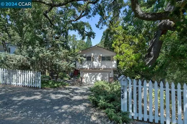 34 Vista Ln, Alamo, CA 94507