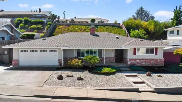 2177 Lakeview Dr, San Leandro, CA 94577