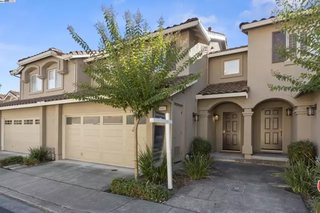 20003 Summercrest Dr, Castro Valley, CA 94552