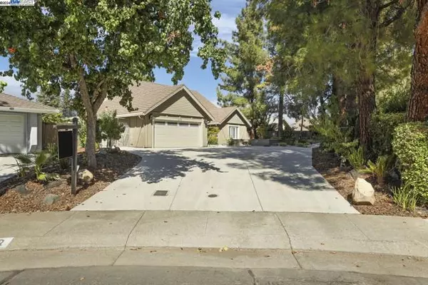 Stockton, CA 95207,5173 Gadwall Circle