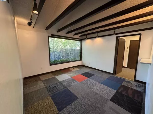 1144 Sonoma Ave,  Santa Rosa,  CA 95405