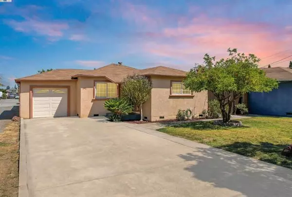 242 Blossom Way, Hayward, CA 94541