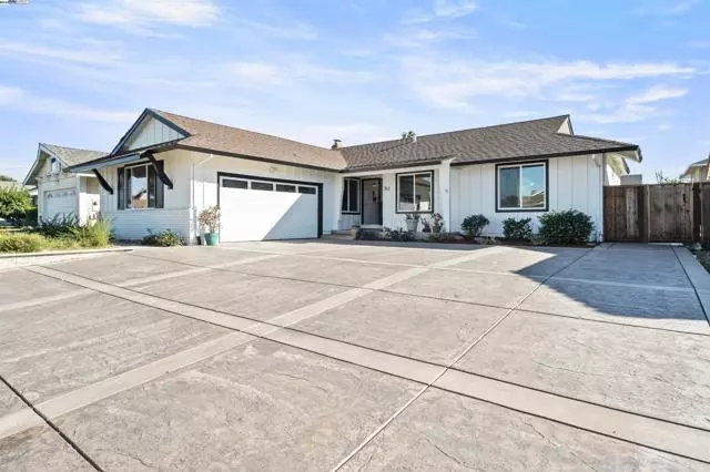 561 Dover Way, Livermore, CA 94551