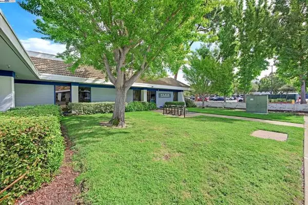 San Ramon, CA 94583,2226 Camino Ramon