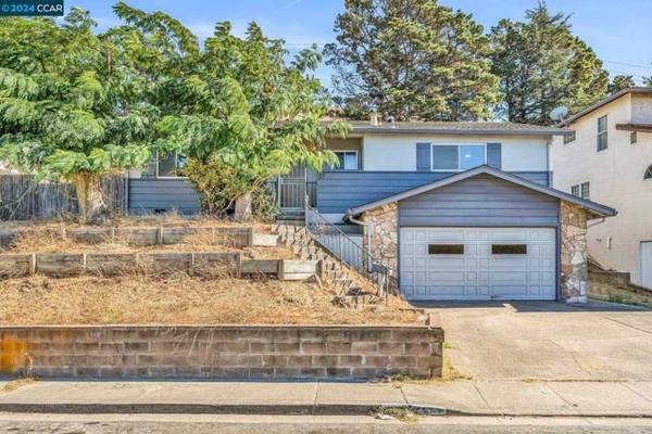 25 Standish Ct, Crockett, CA