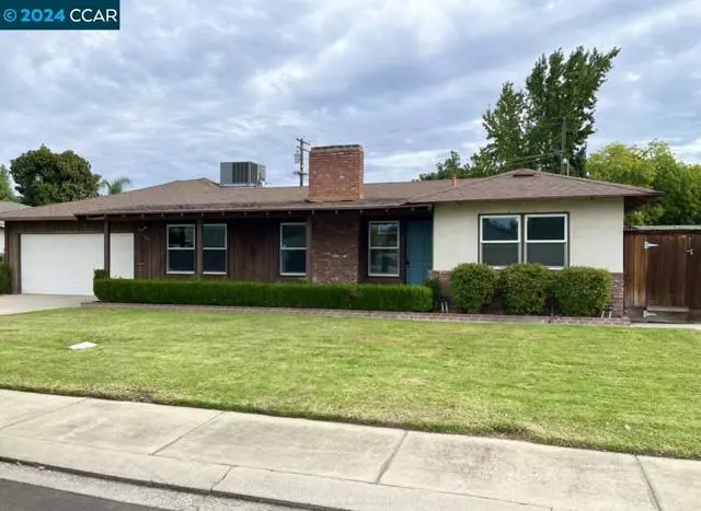 1432 Lorry Ave, Modesto, CA 95355