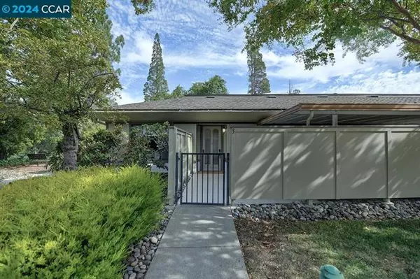 Walnut Creek, CA 94595,1101 Fairlawn Ct