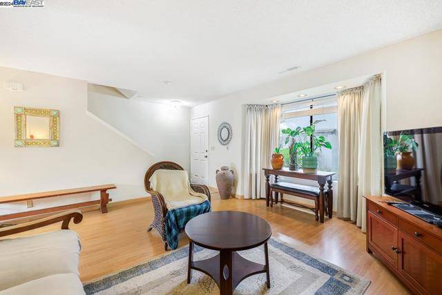6123 Thornton Ave,  Newark,  CA 94560