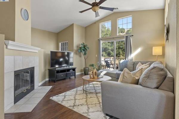 10758 McKay Lane, Dublin, CA 94568