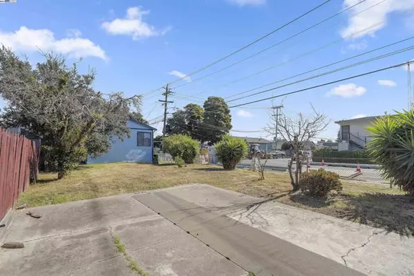 1605 57th Avenue, Oakland, CA 94621