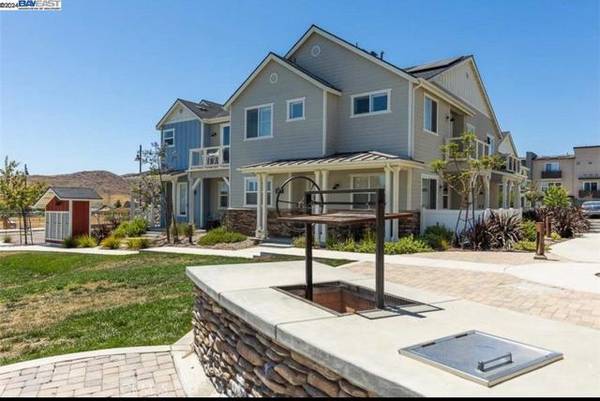 3818 Hatchery Ln, San Luis Obispo, CA 93401