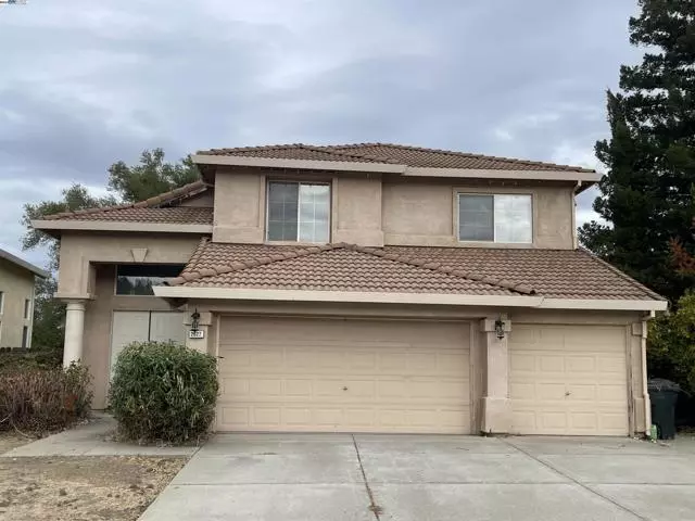 Antioch, CA 94531,2627 Strawberry Ct