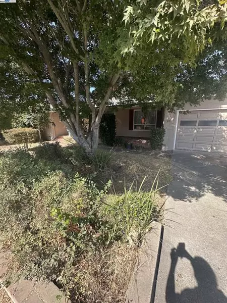 3632 Somerset Ave, Castro Valley, CA 94546