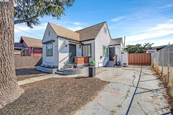 8524 Dowling St, Oakland, CA 94605