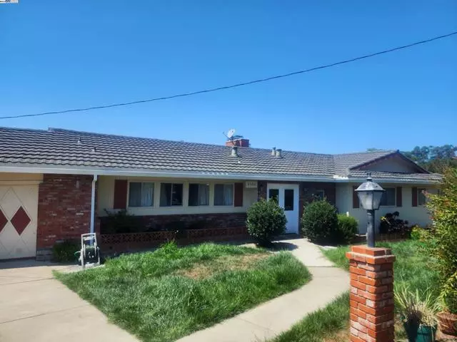 Oakland, CA 94605,4180 Dingley St