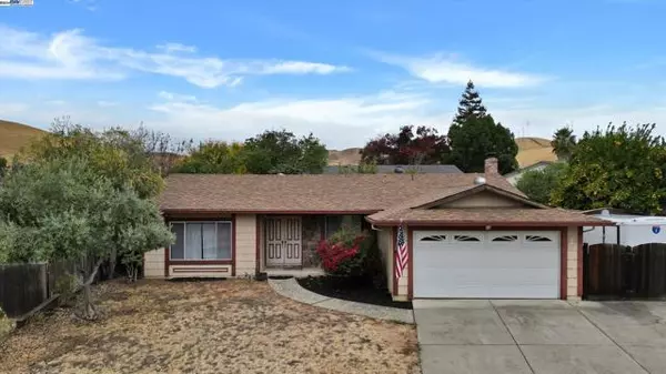 4 Pacini Ave, Pittsburg, CA 94565