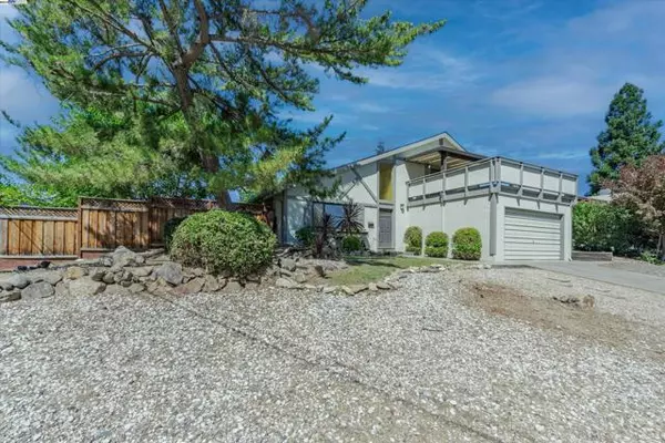 Pleasant Hill, CA 94523,2152 Norse Dr