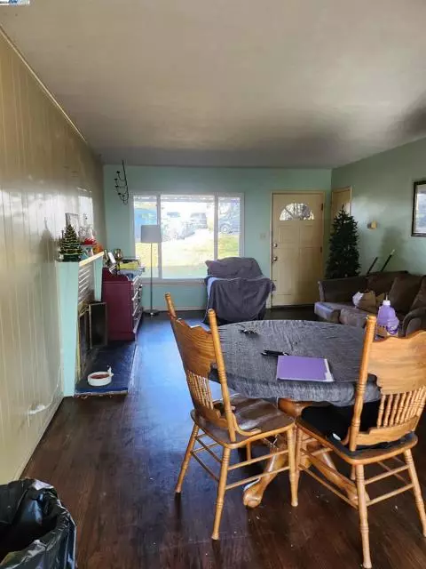 San Leandro, CA 94578,2412 Lyle Ct