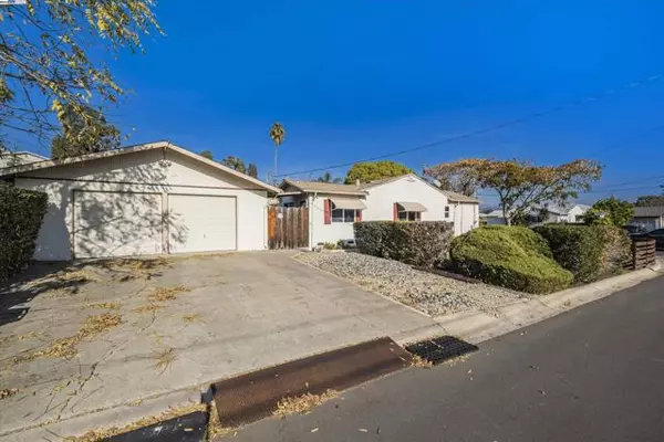 Castro Valley, CA 94546,21153 Tyee Ct