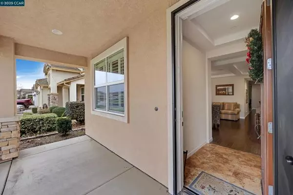 Oakley, CA 94561,827 Pathfinder Ct