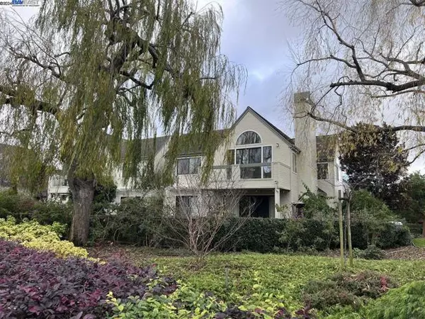 1 Regulus Ct, Alameda, CA 94501