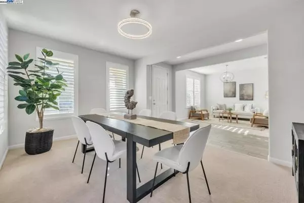 Roseville, CA 95747,8289 Fort Collins Way