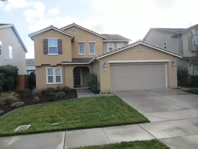 Stockton, CA 95205,3870 Trieste Cir