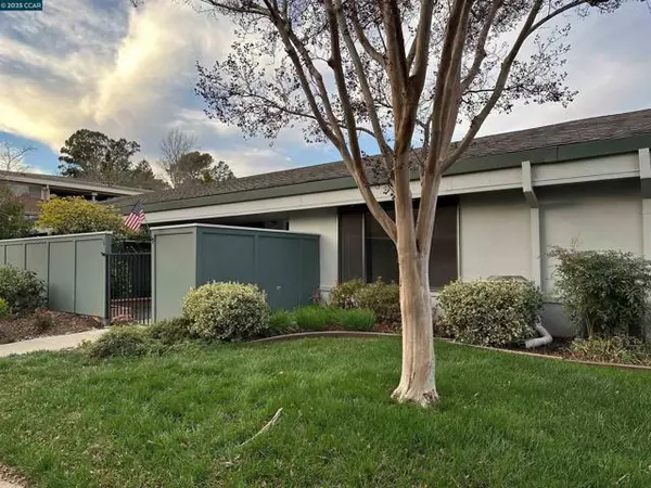 2409 Pine Knoll Dr, Walnut Creek, CA 94595