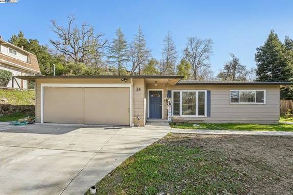 24 Beech Ct, Walnut Creek, CA 94596