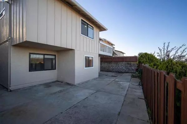 South San Francisco, CA 94080,117 Valleyview Way