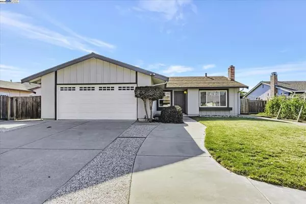 34061 Macmillan Way, Fremont, CA 94555