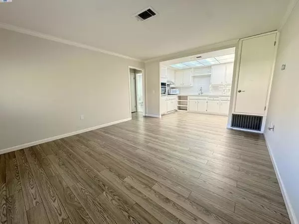 San Ramon, CA 94583,9054 Craydon Cir