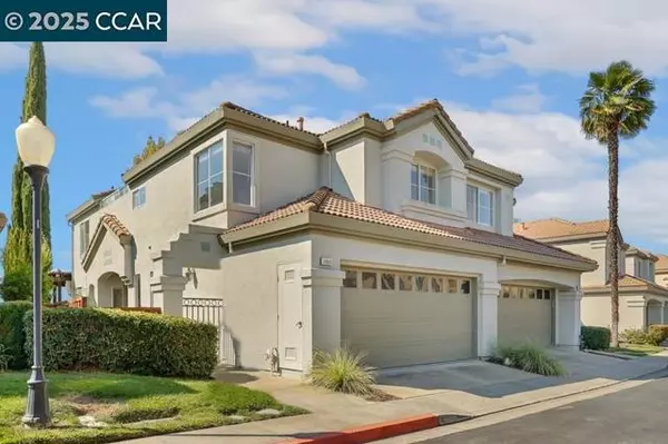 San Ramon, CA 94582,1066 Vista Pointe Cir