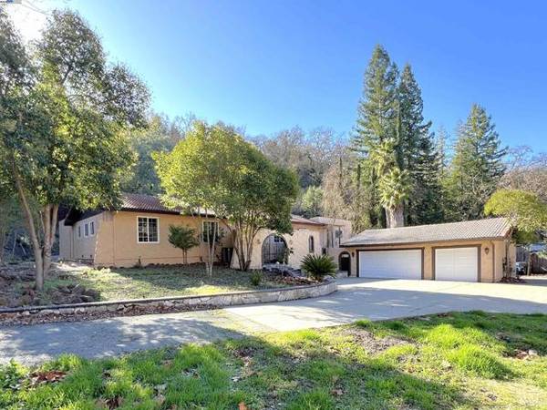 1071 Stone Valley Rd, Alamo, CA 94507